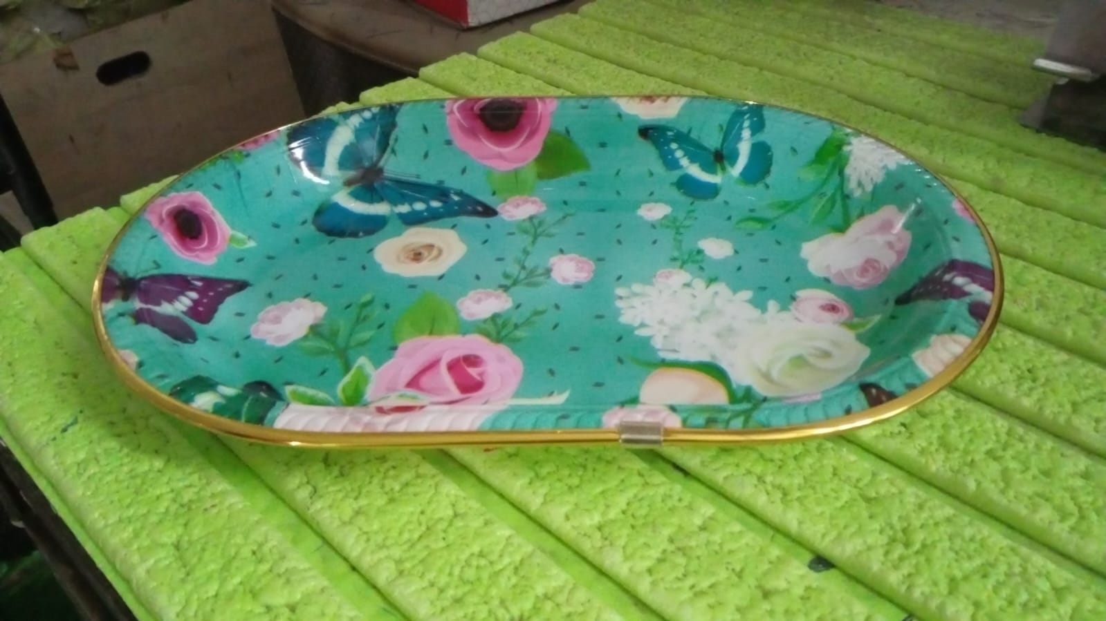 Big Plastic Flower Printed Design Serving Tray (1 Pc / 35 x 24 CM / Mix Color) - Shivani Jaswal Big Plastic Flower Printed Design Serving Tray (1 Pc / 35 x 24 CM / Mix Color)