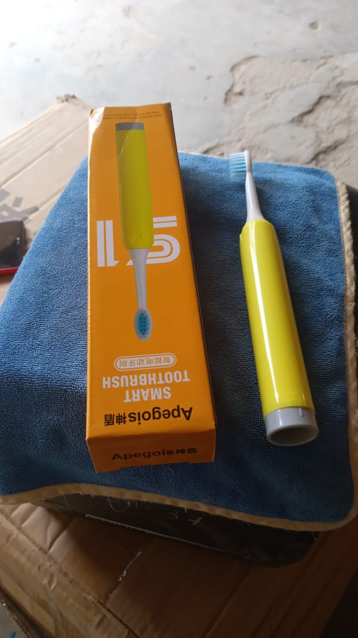 Electric Toothbrush Battery Operate For Home & Travelling Use - Shivani Jaswal Electric Toothbrush Battery Operate For Home & Travelling Use