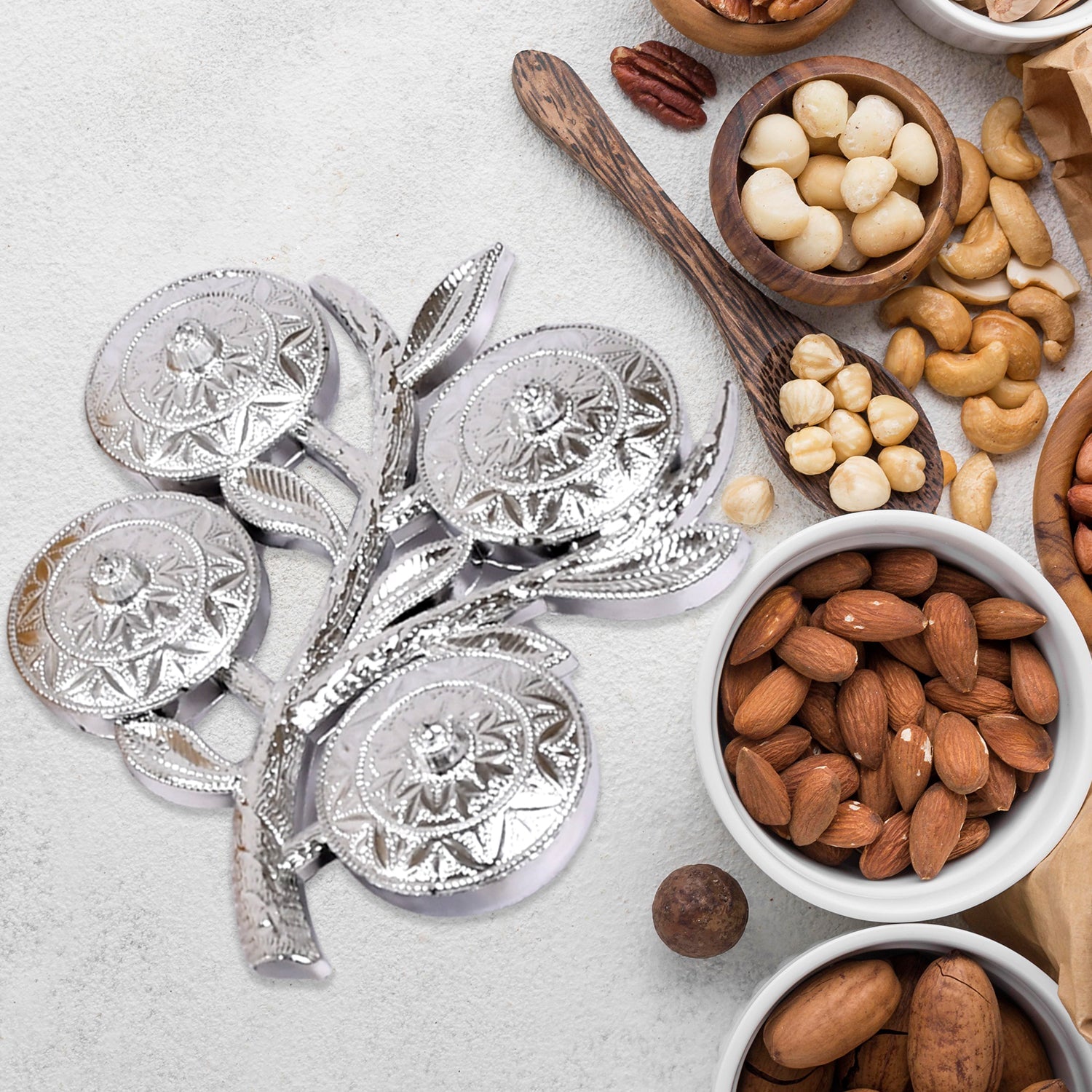 Tree Shape 4 Compartment Mukhwas Dani Serving Tray For Home & Kitchen Use - Shivani Jaswal Tree Shape 4 Compartment Mukhwas Dani Serving Tray For Home & Kitchen Use
