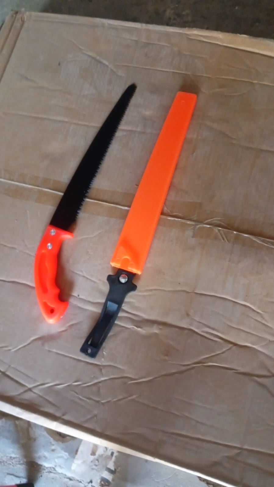 Hand Pruning Saw For Tree Branch Cutter (1 Pc With Cover) - Shivani Jaswal Hand Pruning Saw For Tree Branch Cutter (1 Pc With Cover)