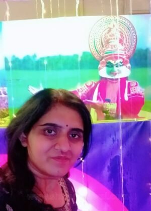 Premium Round Bindis for Women – Maroon 2mm Dailywear Set BF201-BF255