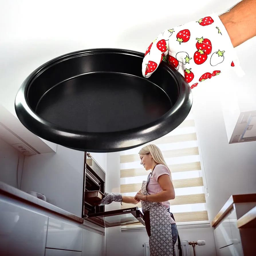 Designer Multicoloured Oven Mitt and Pot Holder Set - Shivani Jaswal Oven Mitt and Pot Holder