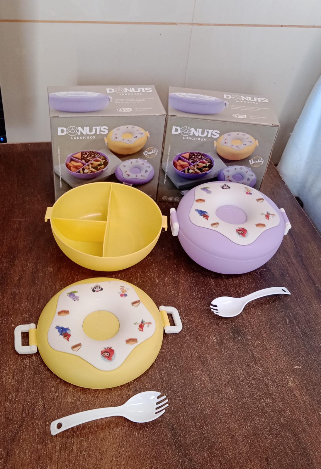 Donut Shaped Double Insulated 3 Compartment Lunch Box (1 Pc / Mix Color) - Shivani Jaswal Donut Shaped Double Insulated 3 Compartment Lunch Box (1 Pc / Mix Color)