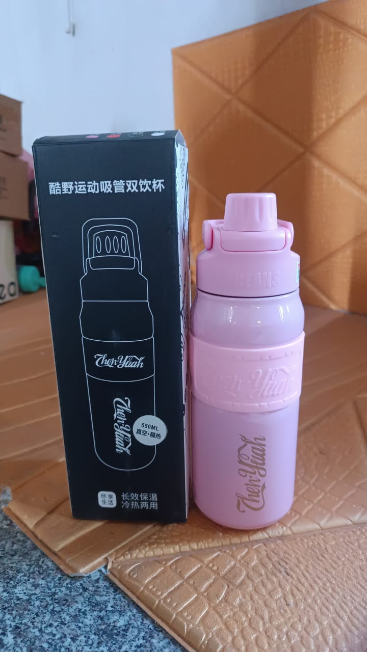 Stainless Steel Vacuum Insulated water Bottle 600ml Approx - Shivani Jaswal Stainless Steel Vacuum Insulated water Bottle 600ml Approx