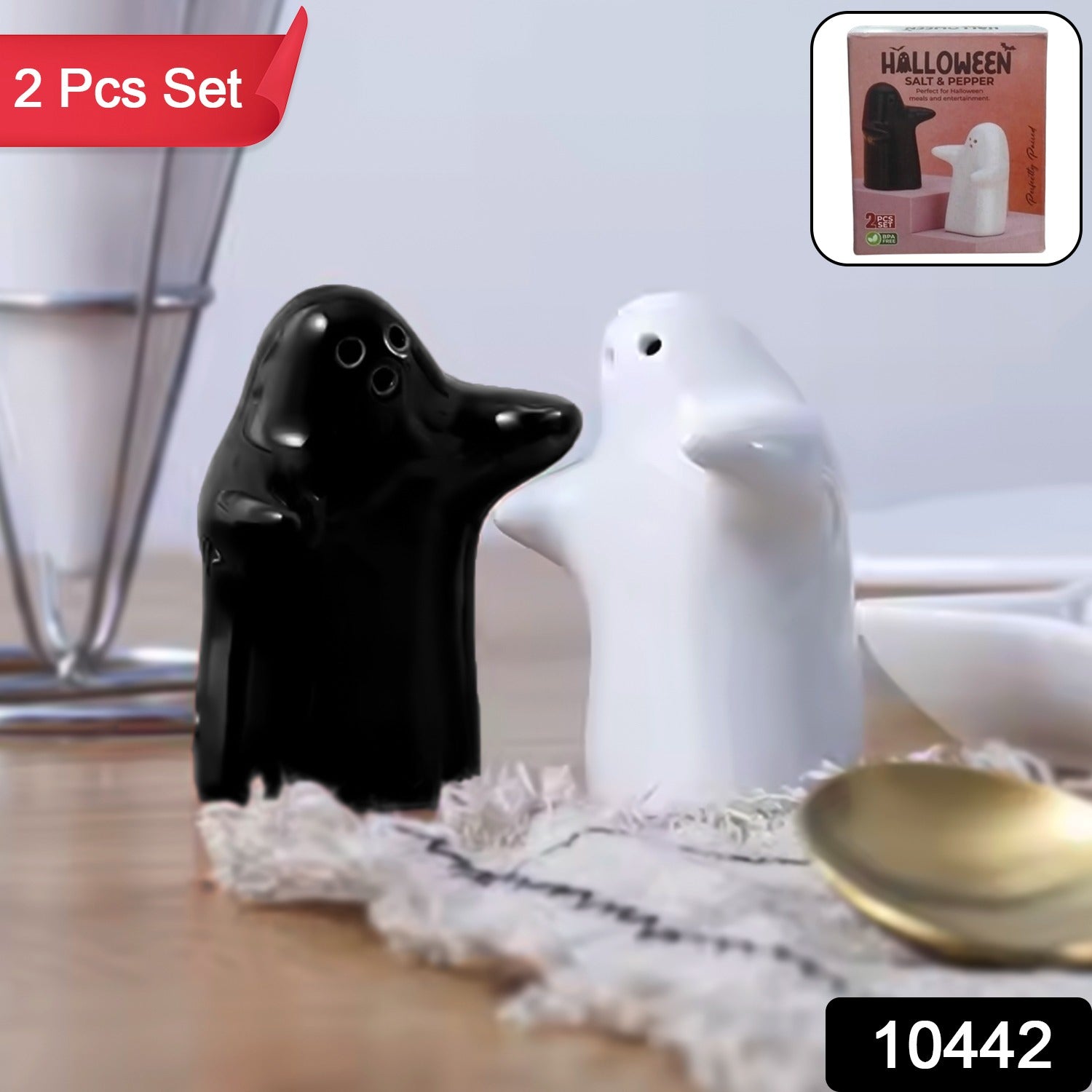 Salt and Pepper Seasoning and Spice Shakers Cute Plastic (2 Pcs Set) - Shivani Jaswal Salt and Pepper Seasoning and Spice Shakers Cute Plastic (2 Pcs Set)