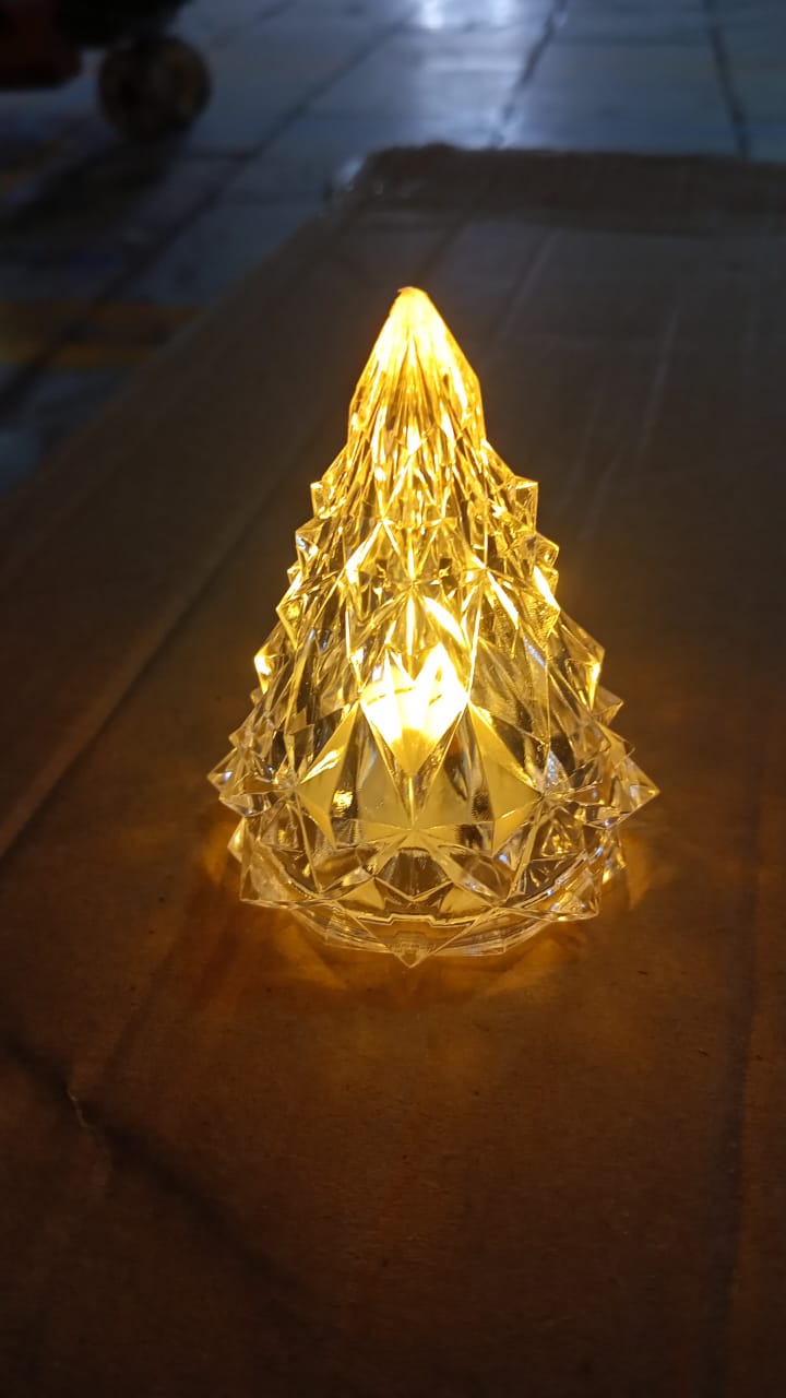 Iceberg / Pyramid Candlelight Tea Light (1 Pc) - Shivani Jaswal Iceberg / Pyramid Candlelight Tea Light (1 Pc)