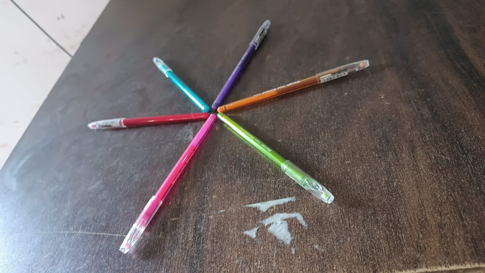 Multi Colour Gel Pen Set, Set of 6 Colours (6 Pcs Set) - Shivani Jaswal Multi Colour Gel Pen Set, Set of 6 Colours (6 Pcs Set)