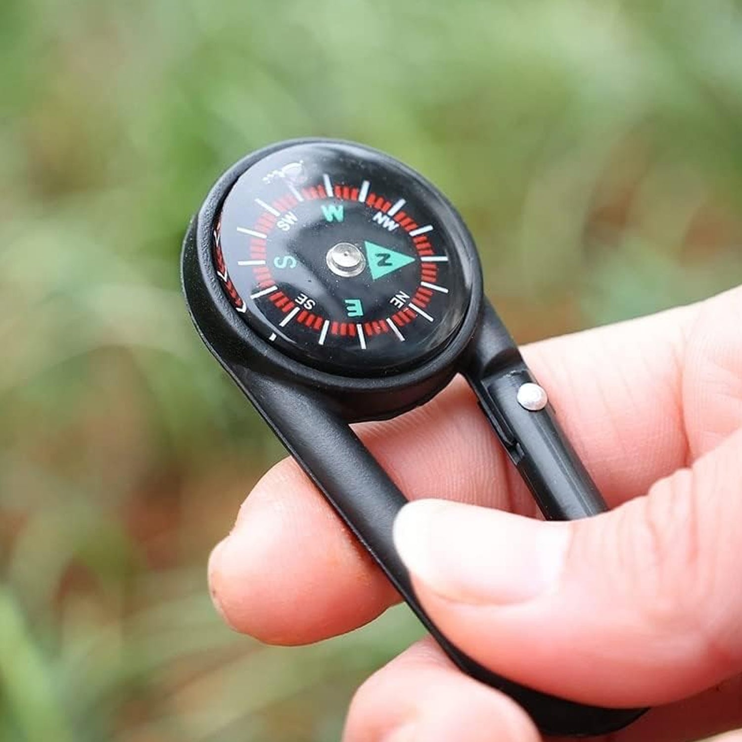 Clip Snap Hook Mini Compass (1 Pc / Mix Design) - Shivani Jaswal Clip Snap Hook Mini Compass (1 Pc / Mix Design)