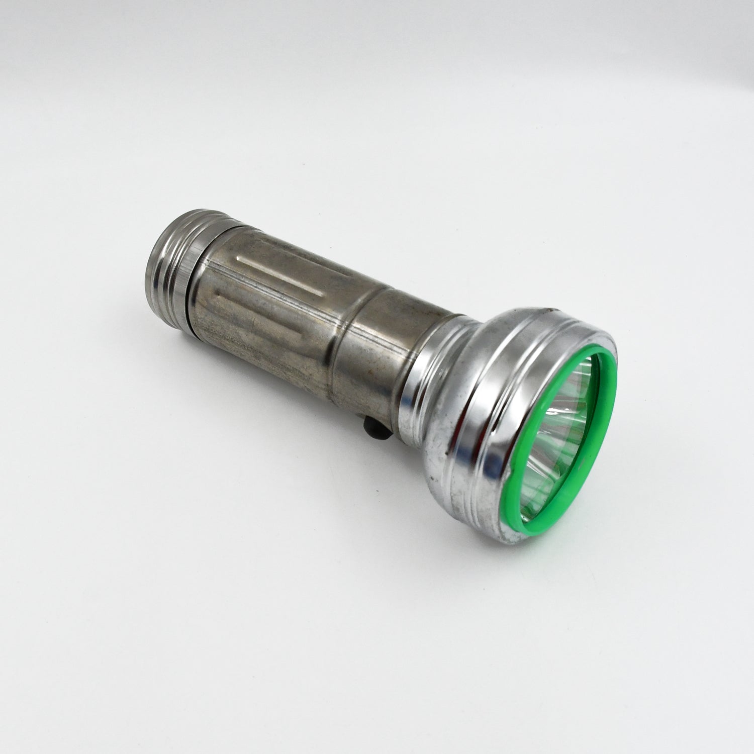 Nostalgic Flashlight,Flashlight Outdoor, Portable Nostalgic Simple Iron Outdoor Old-Fashioned Flashlight - Shivani Jaswal Nostalgic Flashlight,Flashlight Outdoor, Portable Nostalgic Simple Iron Outdoor Old-Fashioned Flashlight