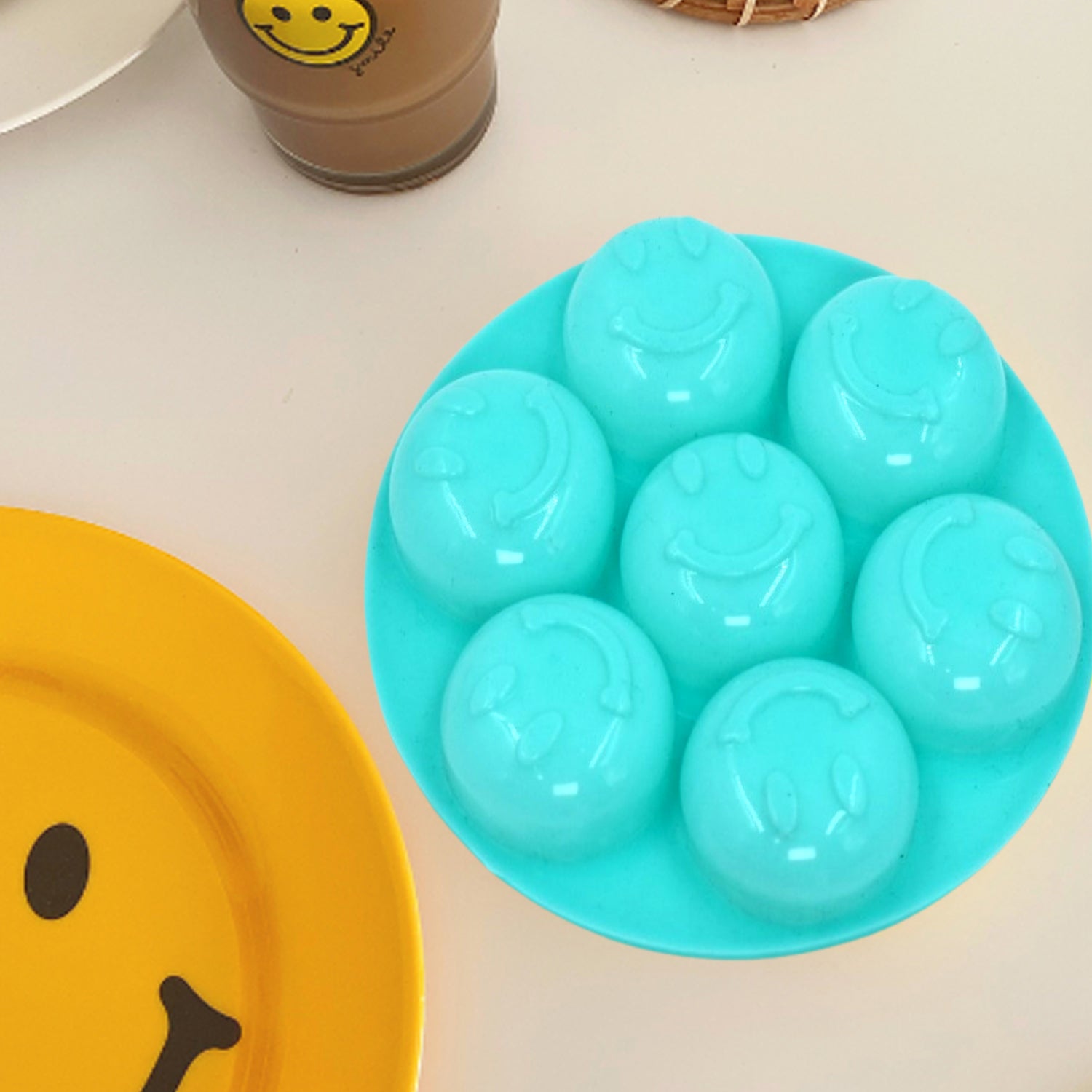 7cavity smiley shape chocolate mold tray cake baking mold Flexible silicone chocolate making tool - Shivani Jaswal 7cavity smiley shape chocolate mold tray cake baking mold Flexible silicone chocolate making tool