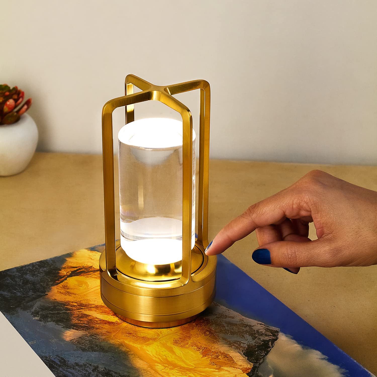 Crystal Lantern Lamp, Crystal Lantern Table Lamp, 3 Colors Rechargeable Cordless Led Lights for Restaurant / Bedroom Lights (1 Pc) - Shivani Jaswal Crystal Lantern Lamp, Crystal Lantern Table Lamp, 3 Colors Rechargeable Cordless Led Lights for Restaurant / Bedroom Lights (1 Pc)