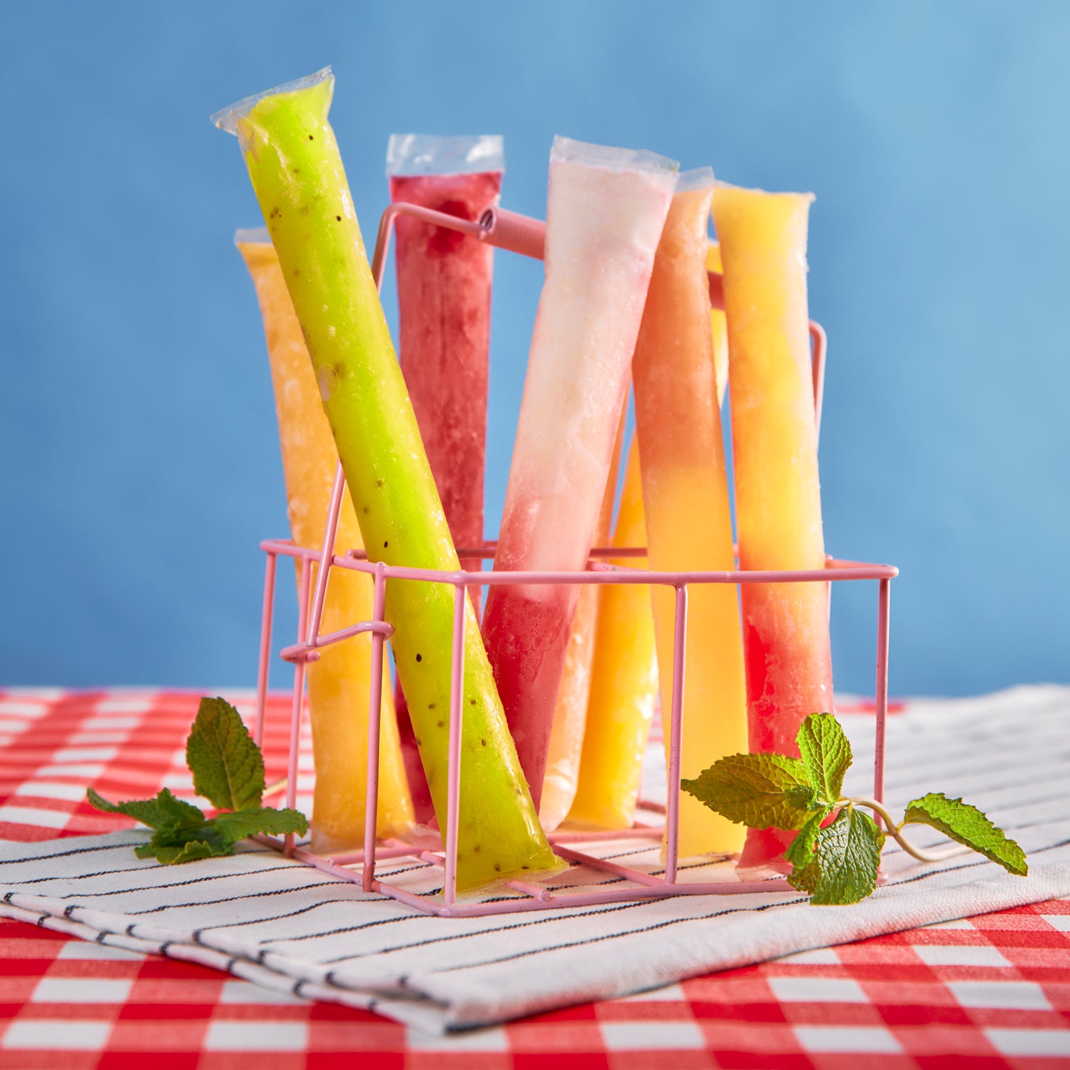DIY Manual Popsicle Maker – Reusable Ice Cream Mold (Approx 20 Pcs Packing Bag) - Shivani Jaswal DIY Manual Popsicle Maker – Reusable Ice Cream Mold (Approx 20 Pcs Packing Bag)