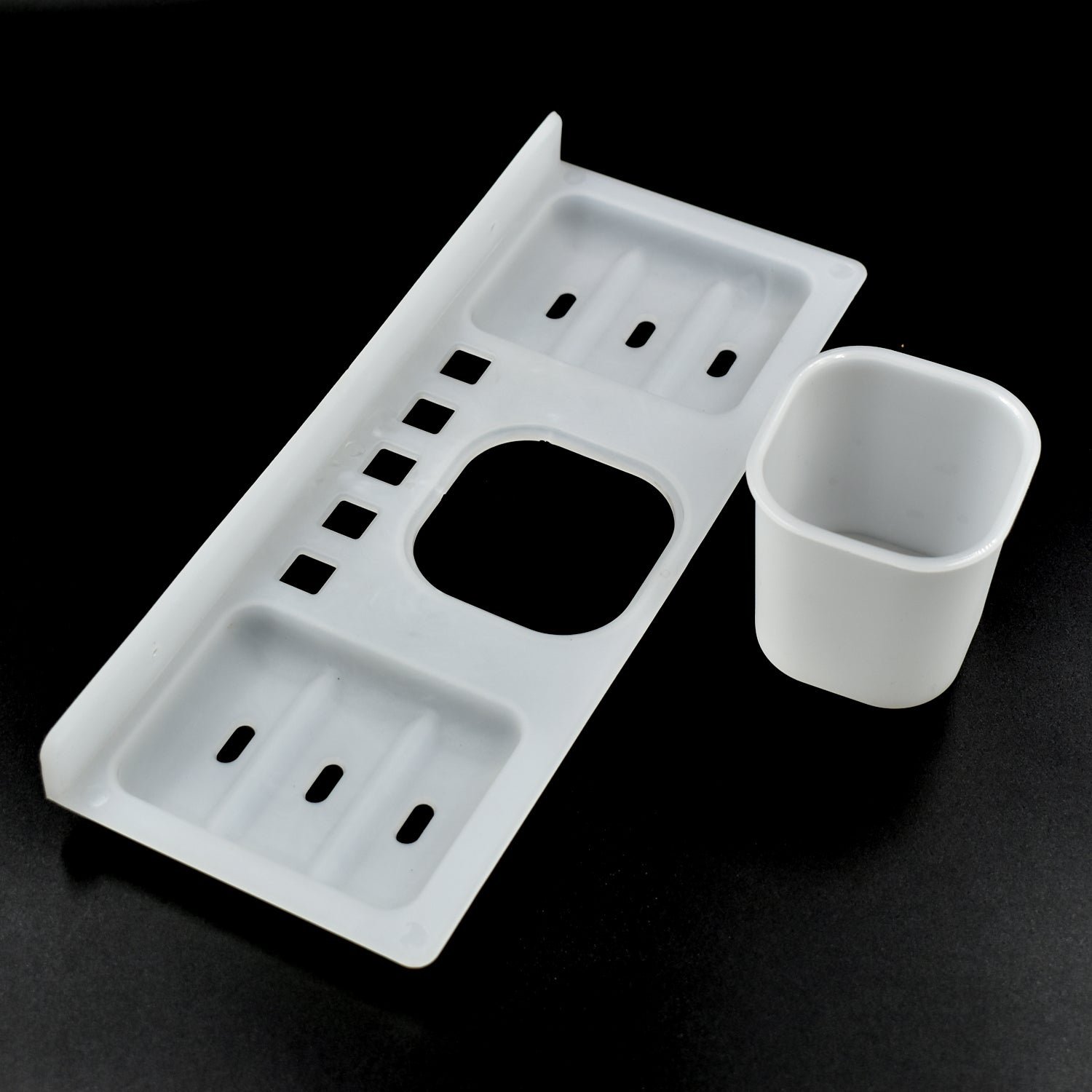 4 in 1 Plastic Soap Dish and plastic soap dish tray used in bathroom and kitchen purposes. - Shivani Jaswal 4 in 1 Plastic Soap Dish and plastic soap dish tray used in bathroom and kitchen purposes.