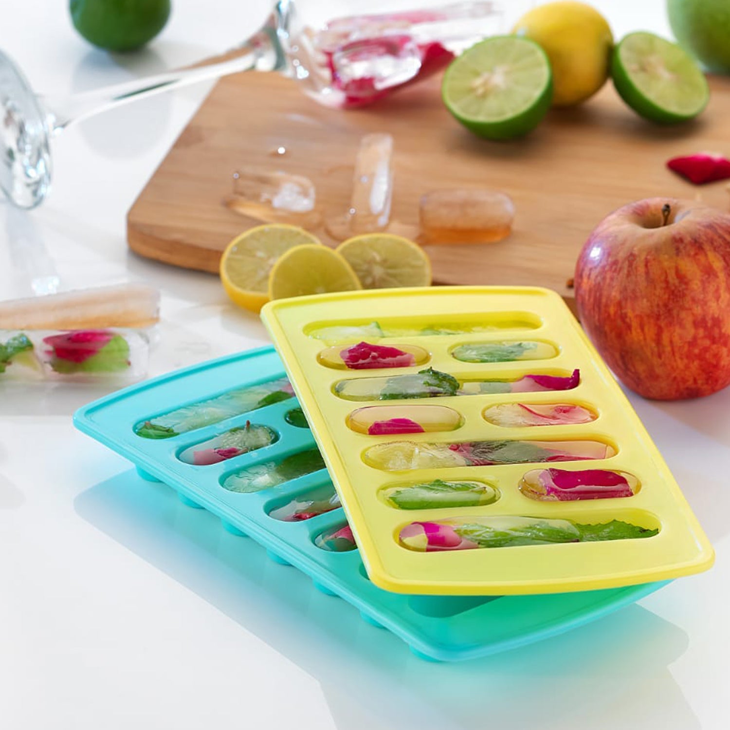 4-Piece Fancy Ice Tray – Versatile Household Ice Maker - Shivani Jaswal 4-Piece Fancy Ice Tray – Versatile Household Ice Maker