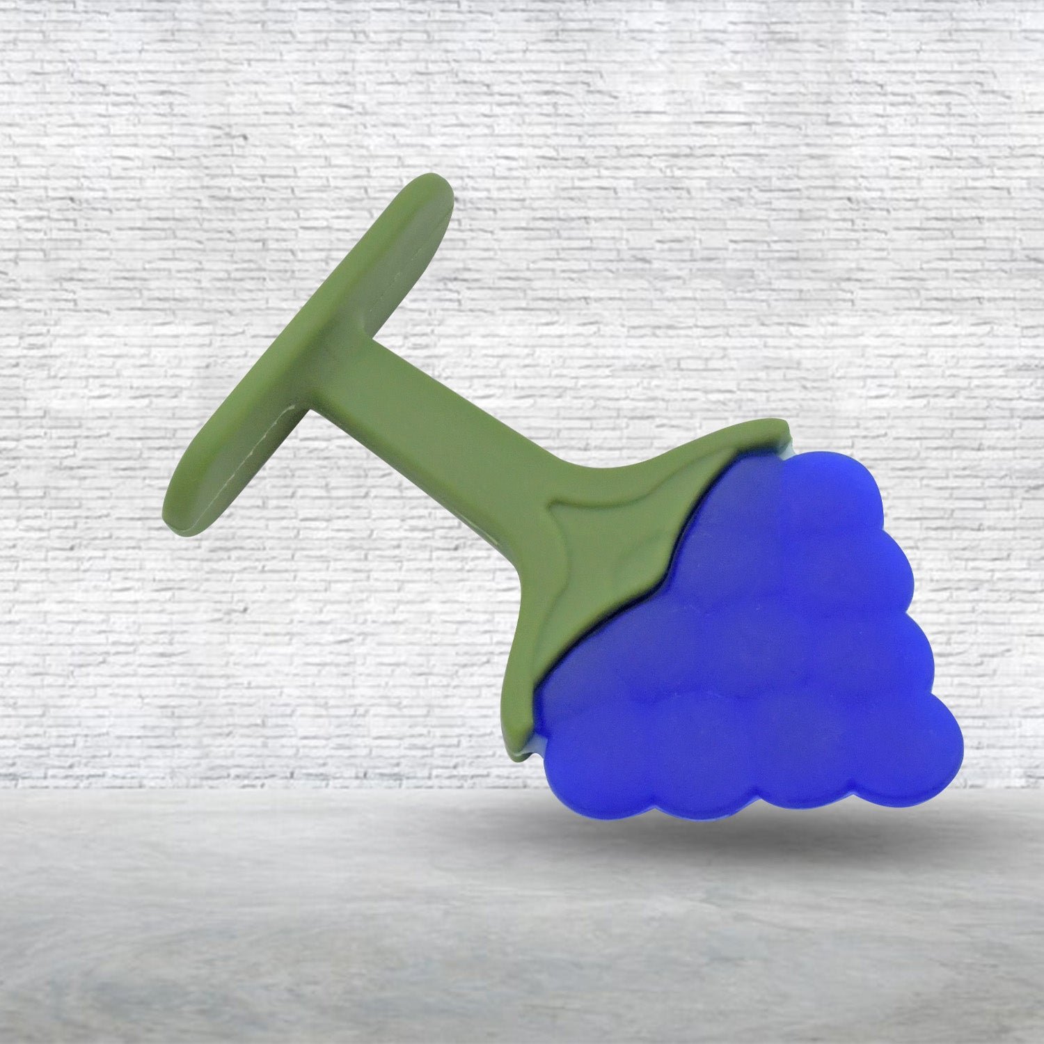 Soothe Baby's Gums: Safe & Fun Silicone Teether for Toddlers (3+ Months) - Shivani Jaswal Soothe Baby's Gums: Safe & Fun Silicone Teether for Toddlers (3+ Months)