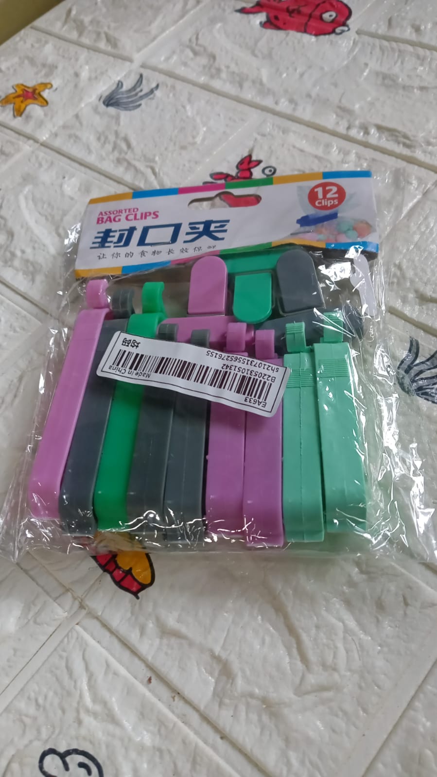 12 Pieces Food Clips, Plastic Food Bag Clips Reusable Bag Clips for Food Storage Colorful Sealing Clips for Snack, Coffee, Home, Kitchen, Travel, Camping - Shivani Jaswal 12 Pieces Food Clips, Plastic Food Bag Clips Reusable Bag Clips for Food Storage Colorful Sealing Clips for Snack, Coffee, Home, Kitchen, Travel, Camping
