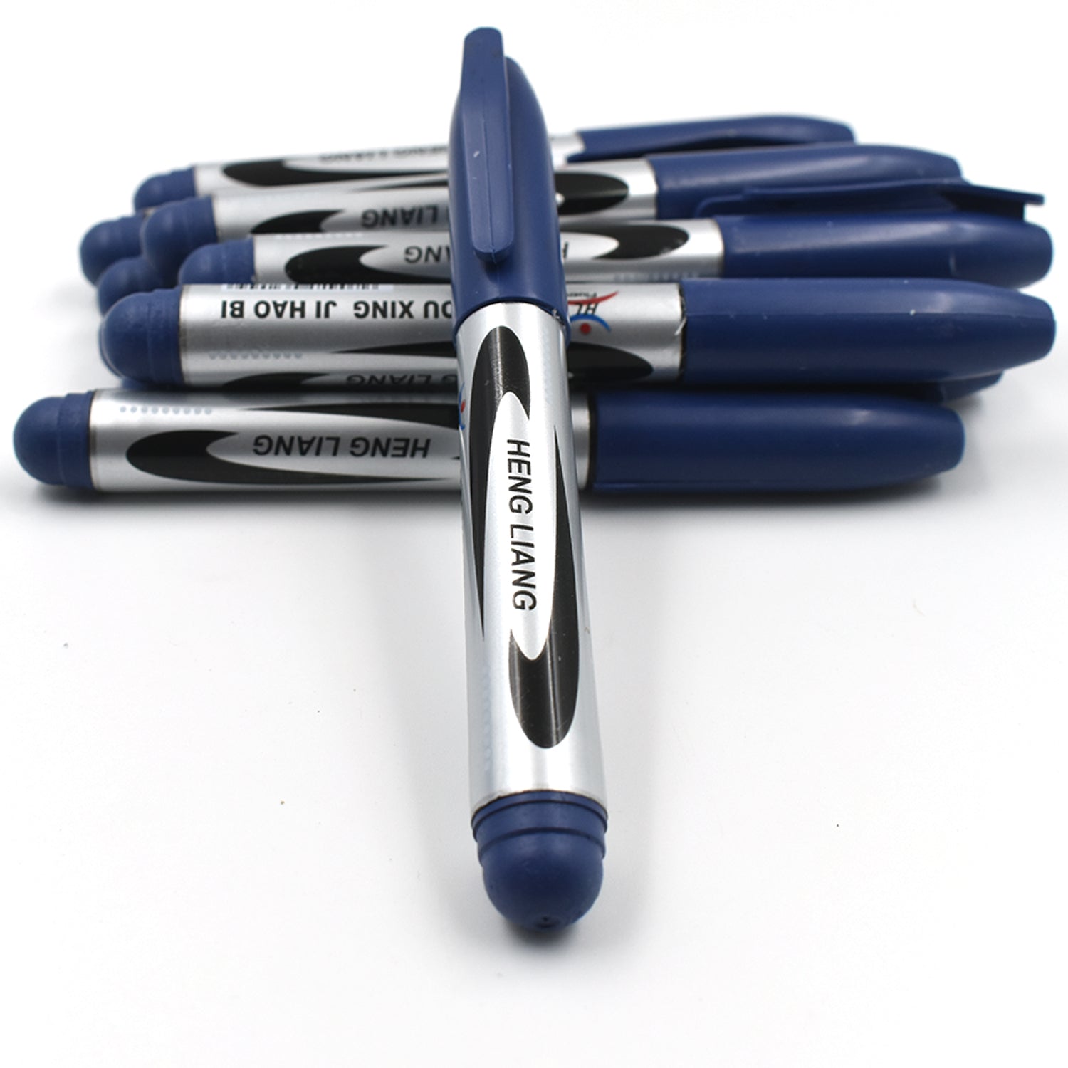 10Pc Blue Marker and pen used in studies and teaching white boards in schools and institutes for students. - Shivani Jaswal 10Pc Blue Marker and pen used in studies and teaching white boards in schools and institutes for students.