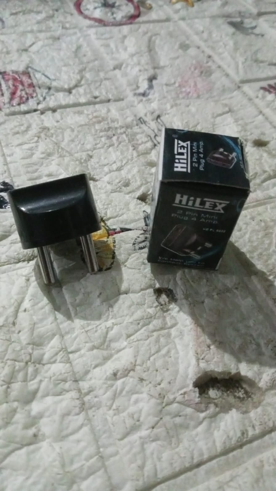 2 Pin 4 Amp. Conversion Electrical connector Plug, 2 PIN Plug Converter, Plug Adapter With Color Box (1 Pc ) - Shivani Jaswal 2 Pin 4 Amp. Conversion Electrical connector Plug, 2 PIN Plug Converter, Plug Adapter With Color Box (1 Pc )
