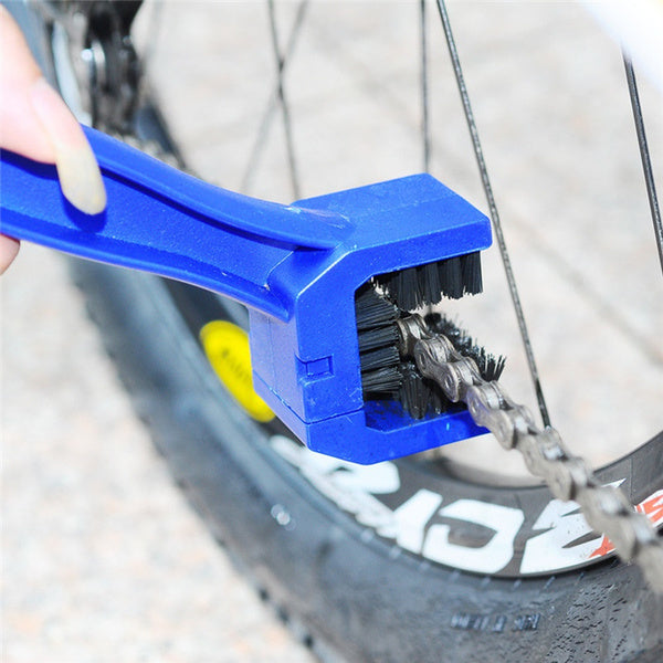 Cycle Motorbike Chain Cleaning Tool - Shivani Jaswal Cycle Motorbike Chain Cleaning Tool