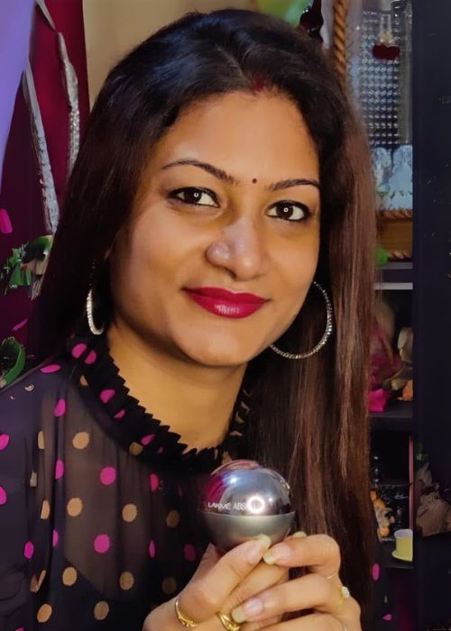 Lakme Absolute Skin Natural Mousse – Golden Honey 06 | 25 g - Shivani Jaswal Lakme Absolute Skin Natural Mousse Golden Honey 06 25 g