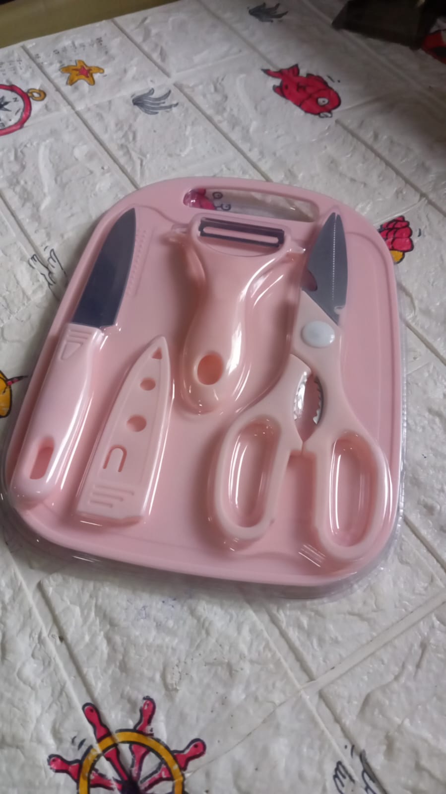 Mini Travel Cutting Board Set, 4 Pcs Portable Mini Camping Plastic Cutting Board & Knife, Fruits & Vegetable Peeler Scissors, Kitchen Knives Set, for travel, picnic, camping, outdoor, park (4 Pc Set) - Shivani Jaswal Mini Travel Cutting Board Set, 4 Pcs Portable Mini Camping Plastic Cutting Board & Knife, Fruits & Vegetable Peeler Scissors, Kitchen Knives Set, for travel, picnic, camping, outdoor, park (4 Pc Set)