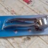 Crush Garlic with Ease: Lightweight Aluminum Garlic Press (1 Pc)