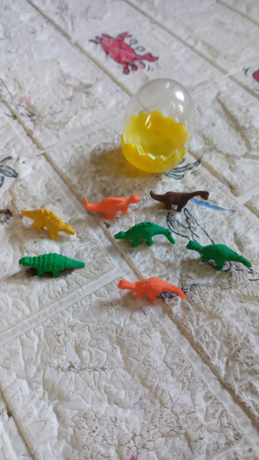 7 Piece Dinosaur Shaped Erasers for Kids - Animal Erasers, 3D Puzzle - Shivani Jaswal 7 Piece Dinosaur Shaped Erasers for Kids - Animal Erasers, 3D Puzzle